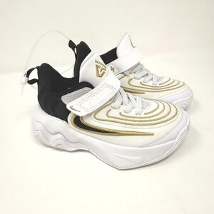 Nike Giannis Immortality 3 White Black Gold Boys 8C Basketball Shoes NWOT